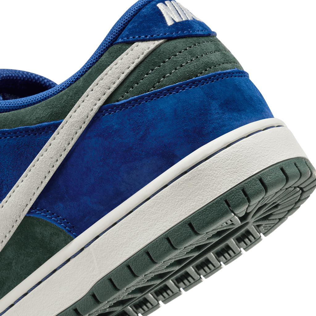 Nike SB Dunk Low Deep Royal Blue / Sail - Vintage Green - Heel