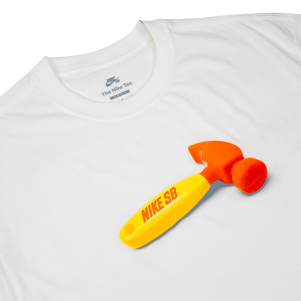 Nike SB Toy Hammer T Shirt - White - neck