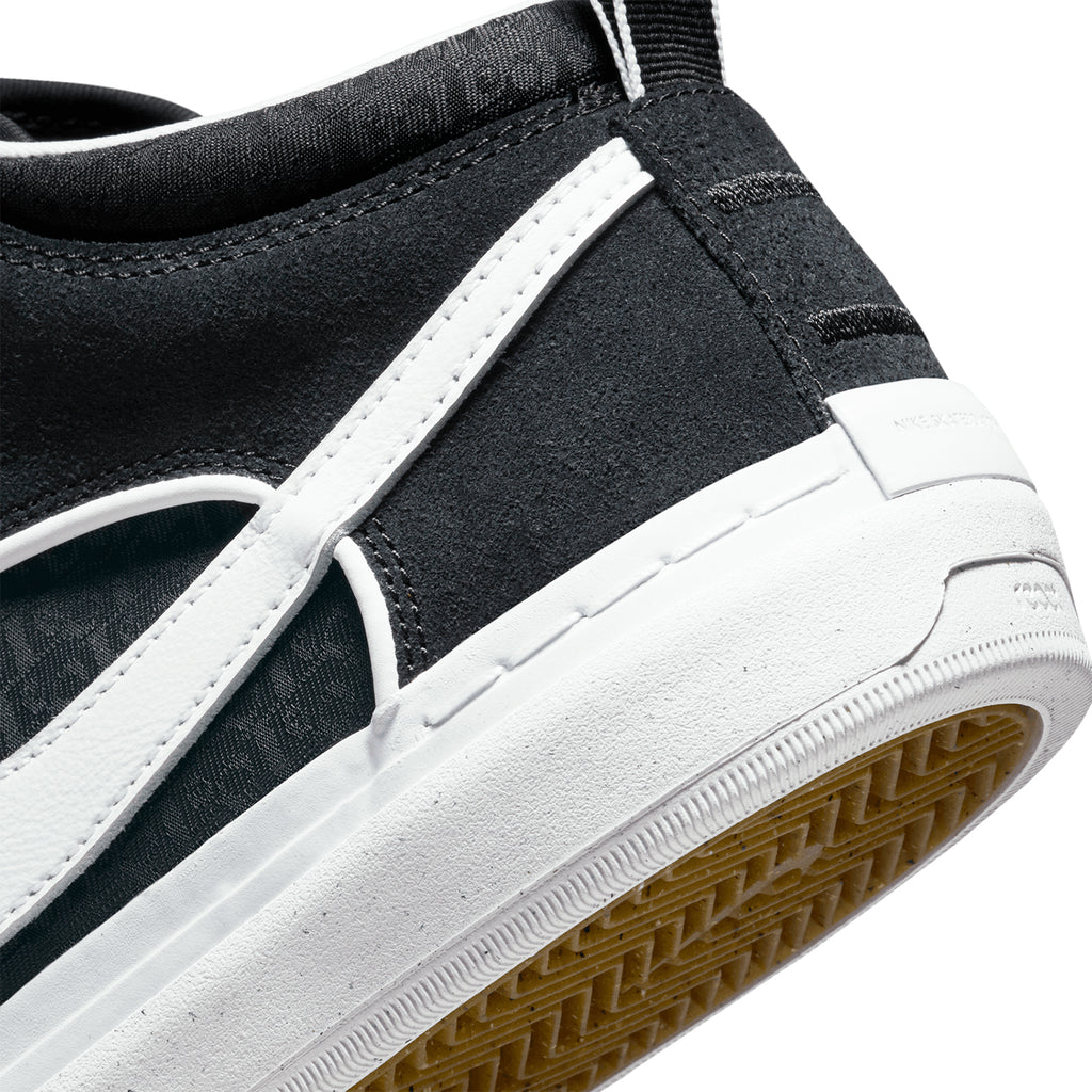 Nike SB x React Leo Shoes - Black / White - Black - Gum Light Brown - heel
