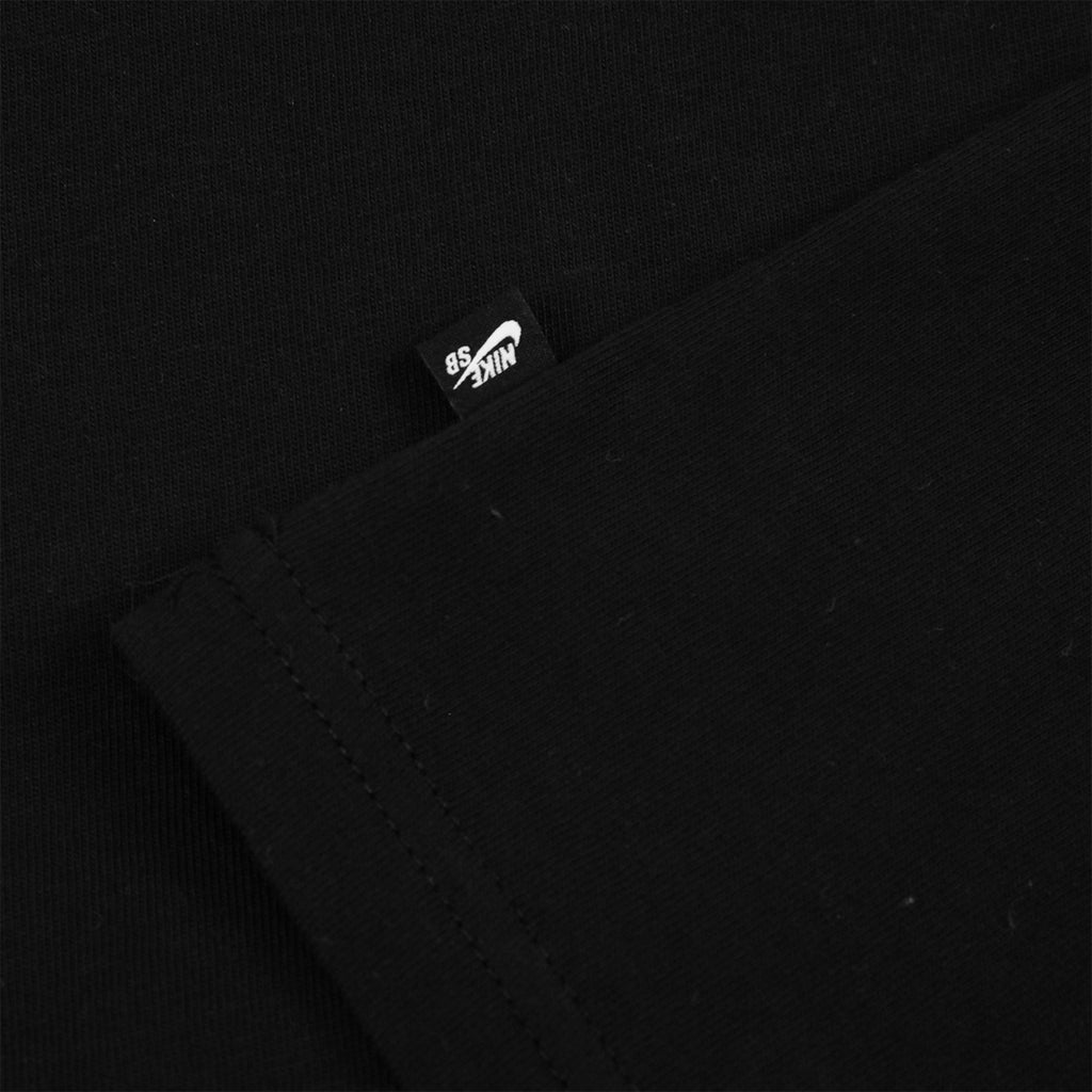 Nike SB Video T Shirt - Black - label