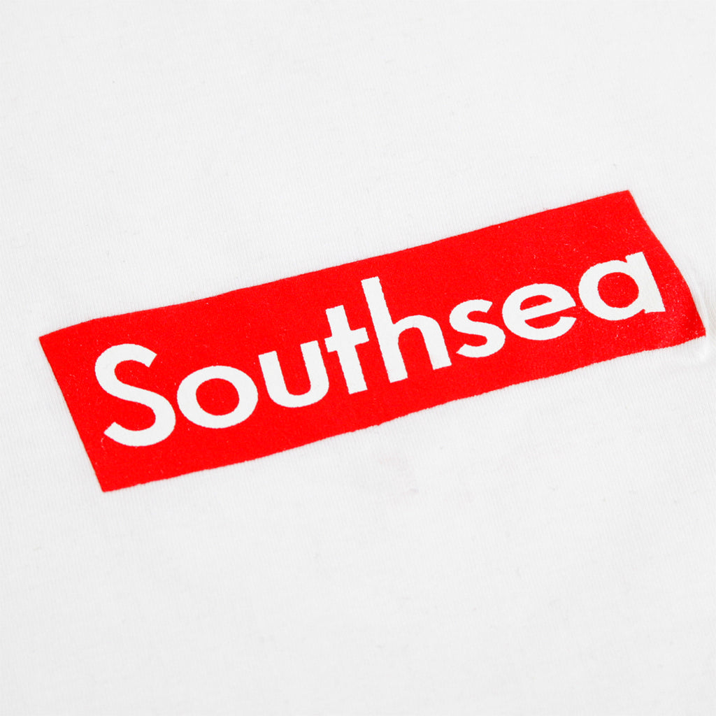 Bored of Southsea "Southsea" T Shirt in White / Red Box - Print