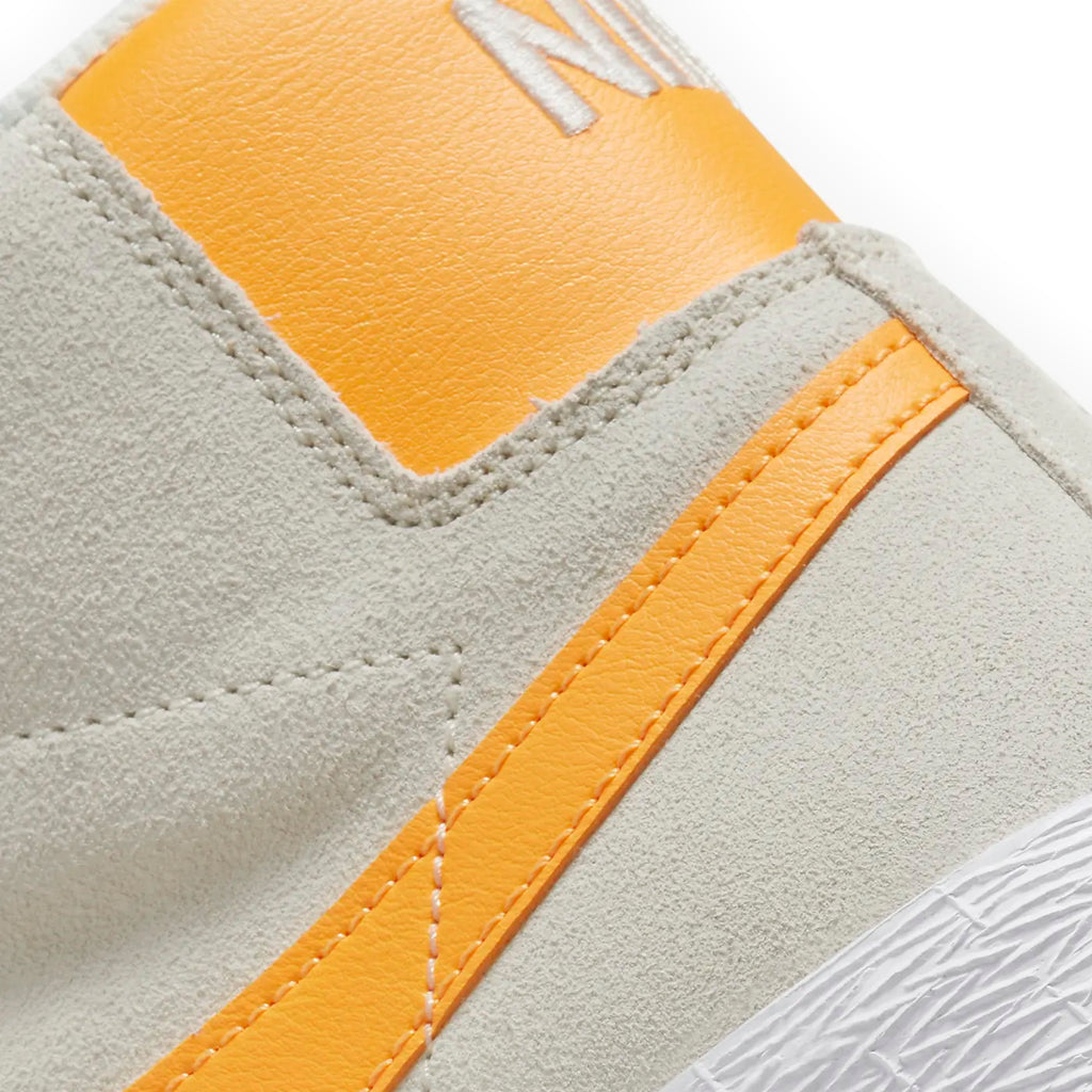 Nike SB Zoom Blazer Mid- Summit White / Laser Orange - Summit White - heel