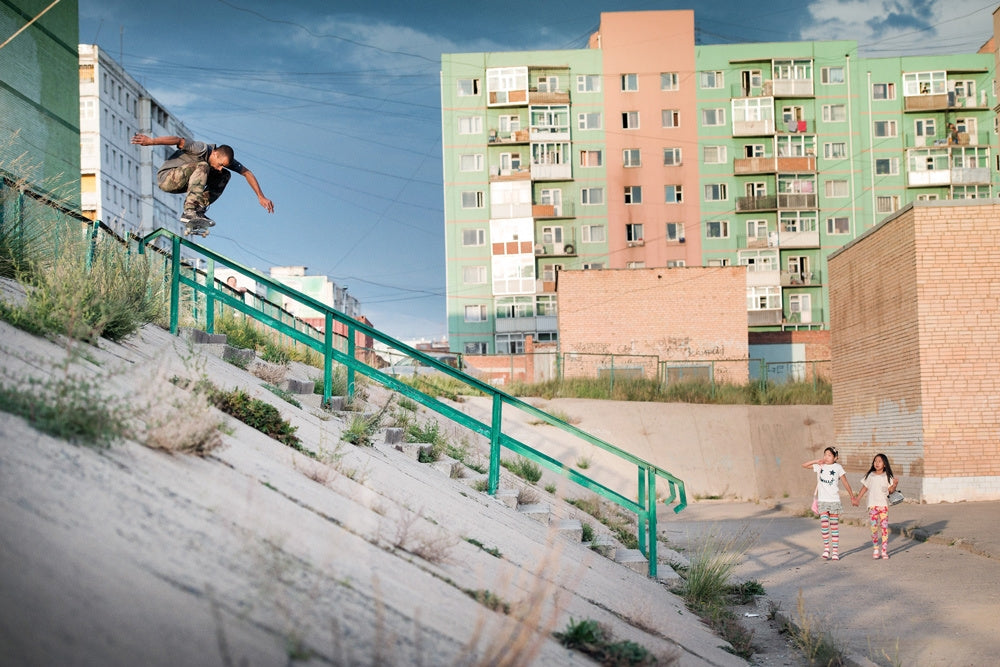 From Dirt To Dust : Skateboarding In Mongolia