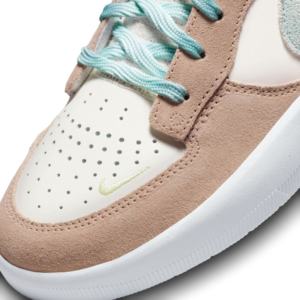 Nike SB Force 58 Shoes - Pale Ivory / Jade Ice - White - Hemp