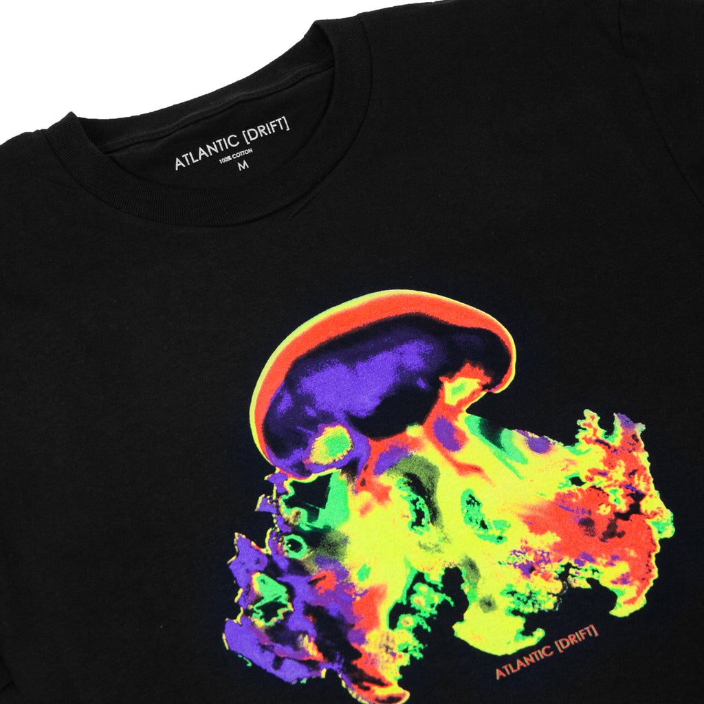 Atlantic Drift Ultra Vibrant T Shirt - Black - Graphic
