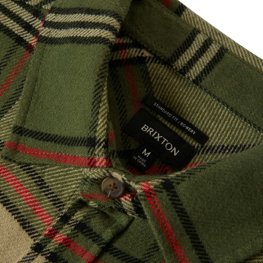 Brixton Bowery L/S  Flannel Shirt - Wild Green / Elm / Adrenaline Rush - collar