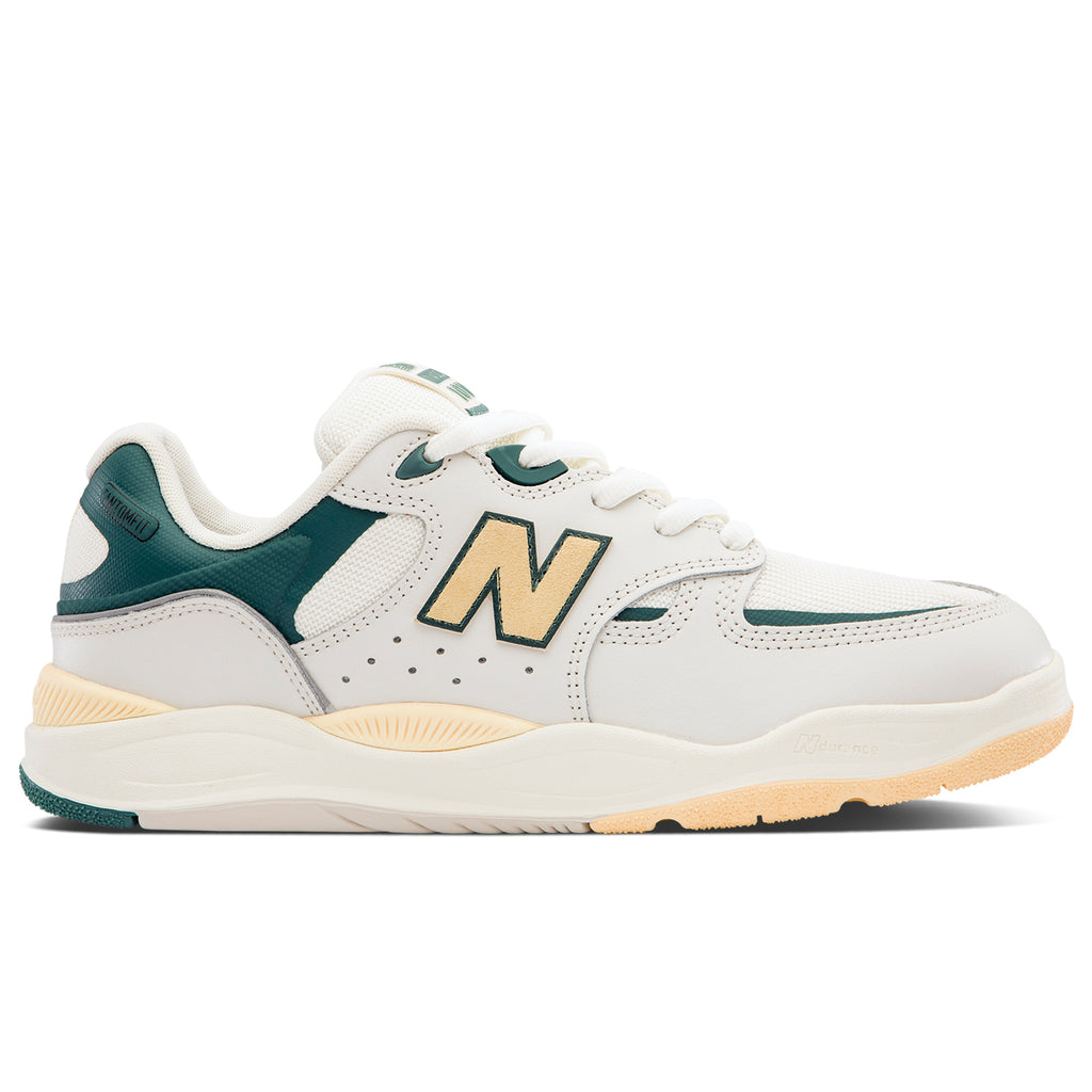 New Balance Numeric 1010 Tiago Shoes - White / New Spruce