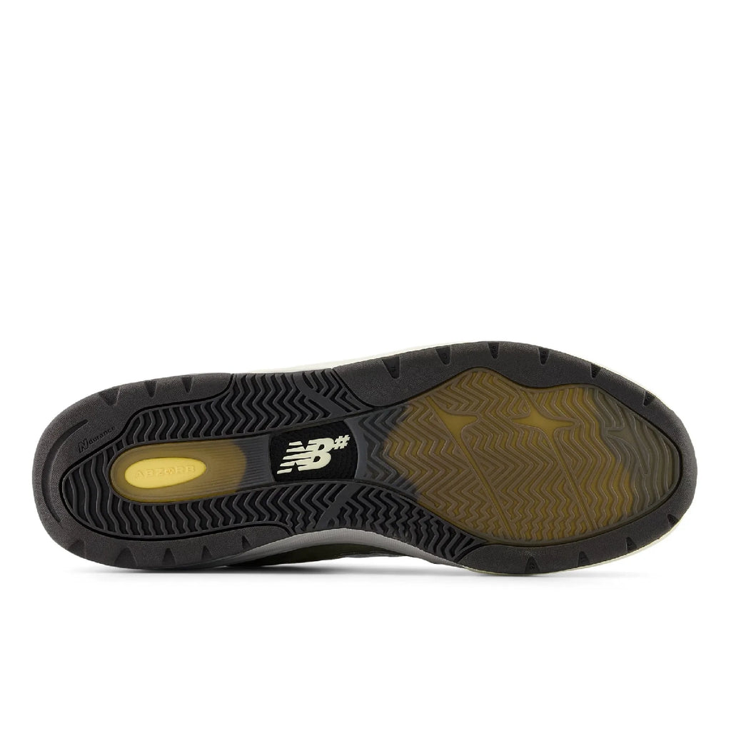 New Balance Numeric 'Andrew Reynolds' NM933 Shoes - Olivine / Dark Olivine - sole