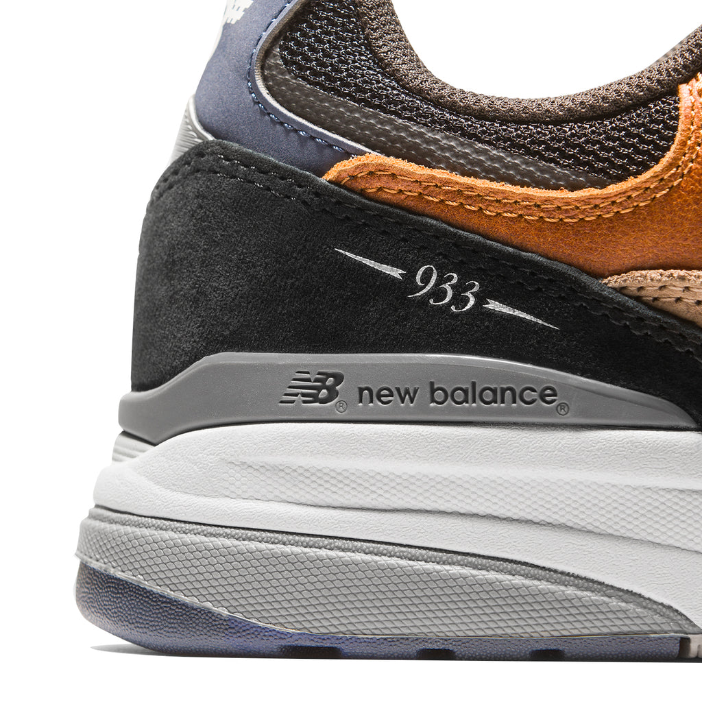 New Balance Numeric 'Andrew Reynolds' NM933 Shoes - Castlerock / Vintage Indigo - Heel side profile