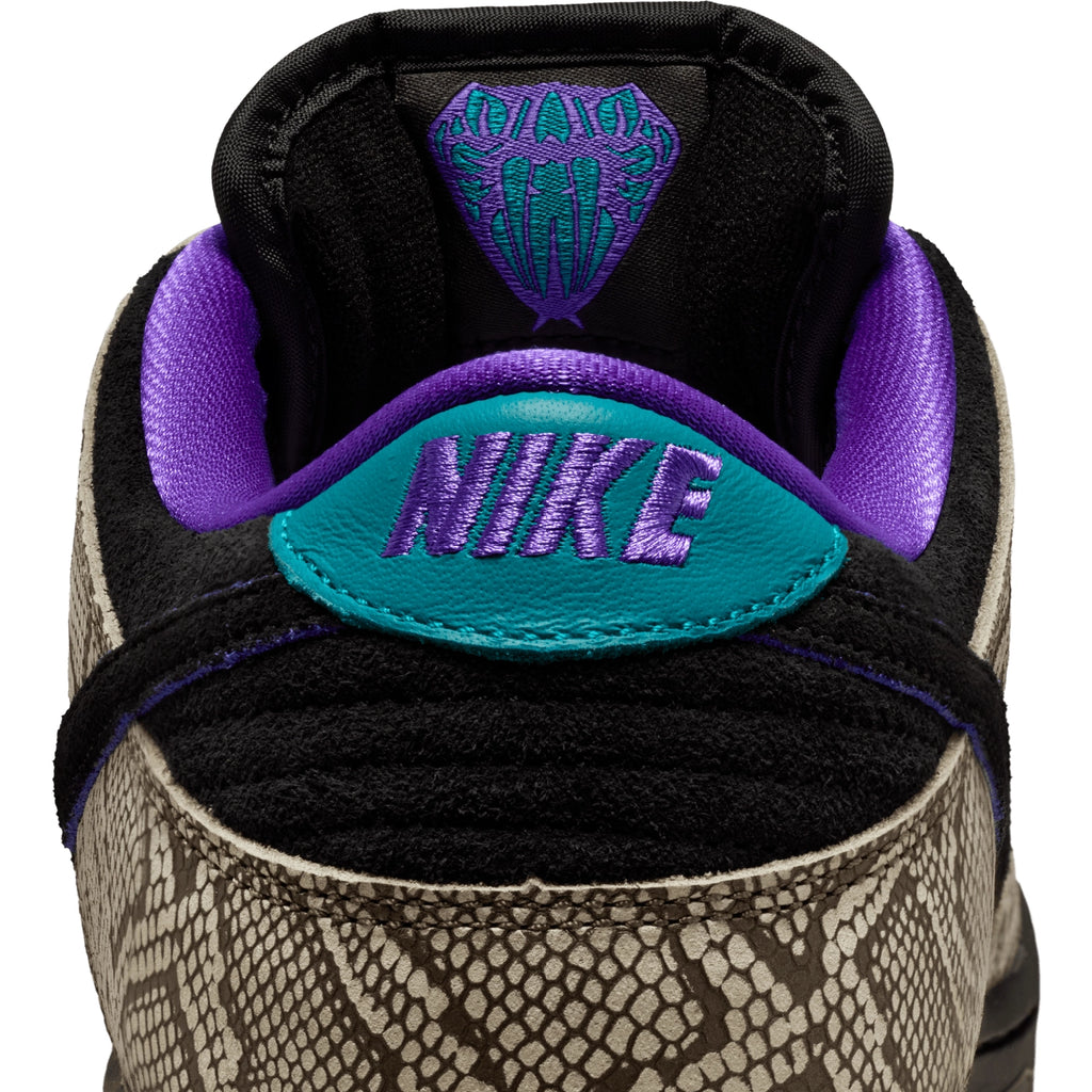 Arrow Dunks Dunk Low Premium 'Dashawn Jordan' Shoes in String / Black - Bright ...