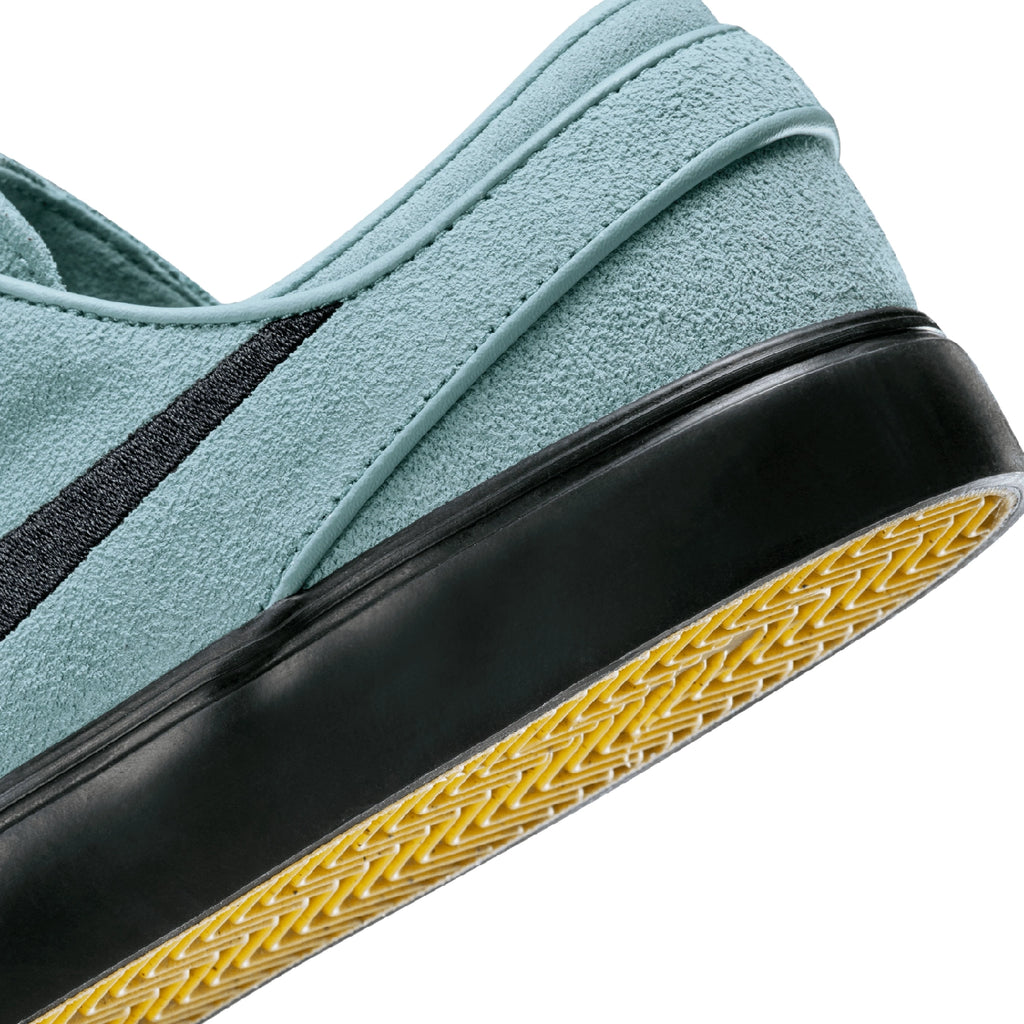 Nike SB Zoom Janoski OG+ Shoes - Cannon / Black - Black - Gum Light Brown - heel
