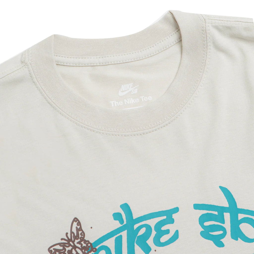 Nike SB Elephant T Shirt - Light Bone - neck