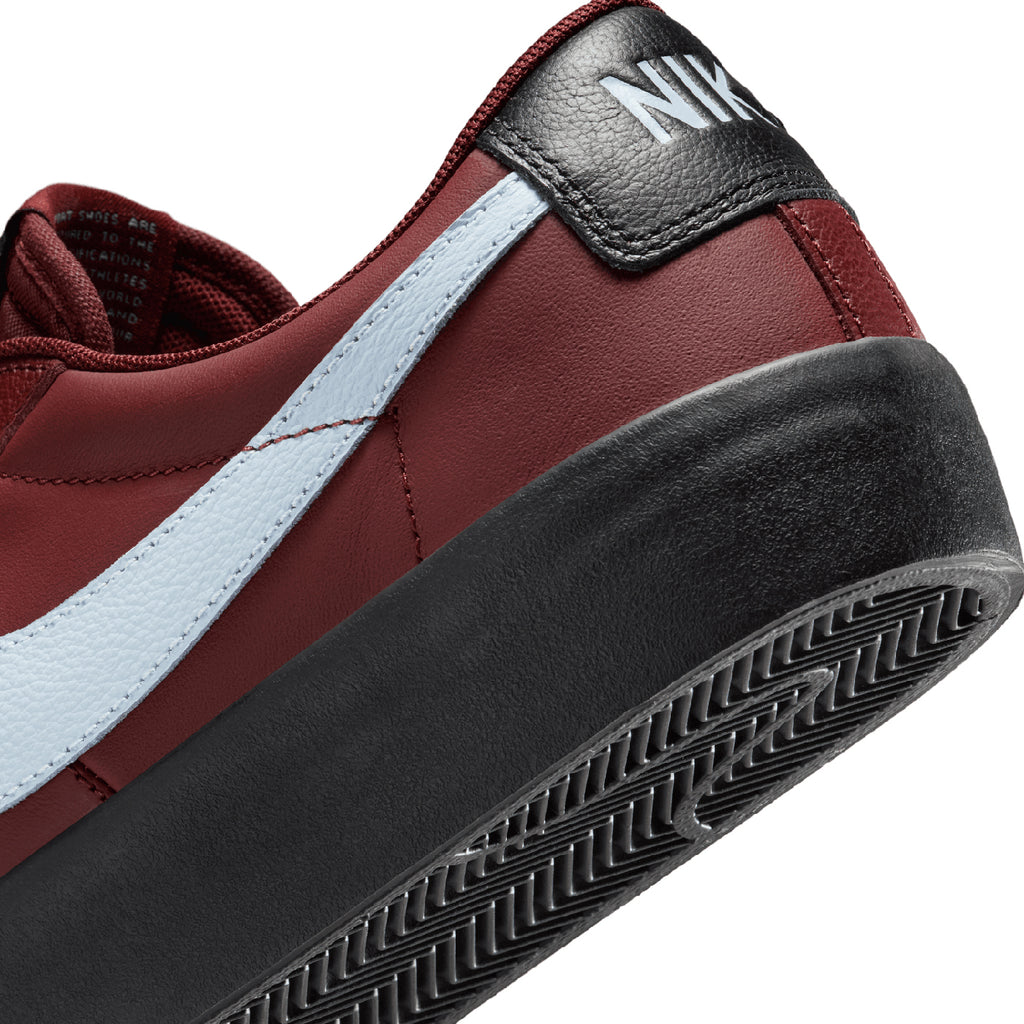 Nike SB Zoom Blazer Low Pro GT Shoes - Dark Team Red / Dark Team Red - Black - Light Armoury Blue - heel