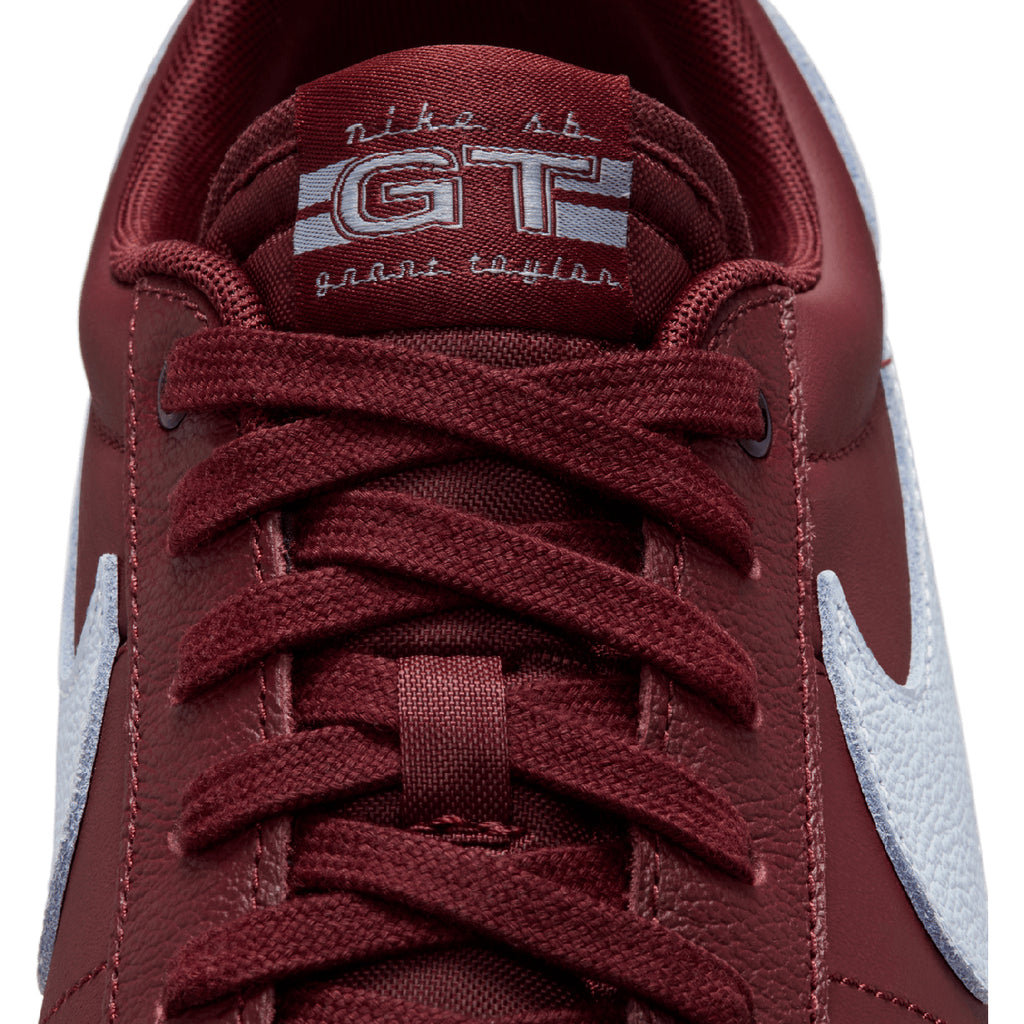 Nike SB Zoom Blazer Low Pro GT Shoes - Dark Team Red / Dark Team Red - Black - Light Armoury Blue - tongue