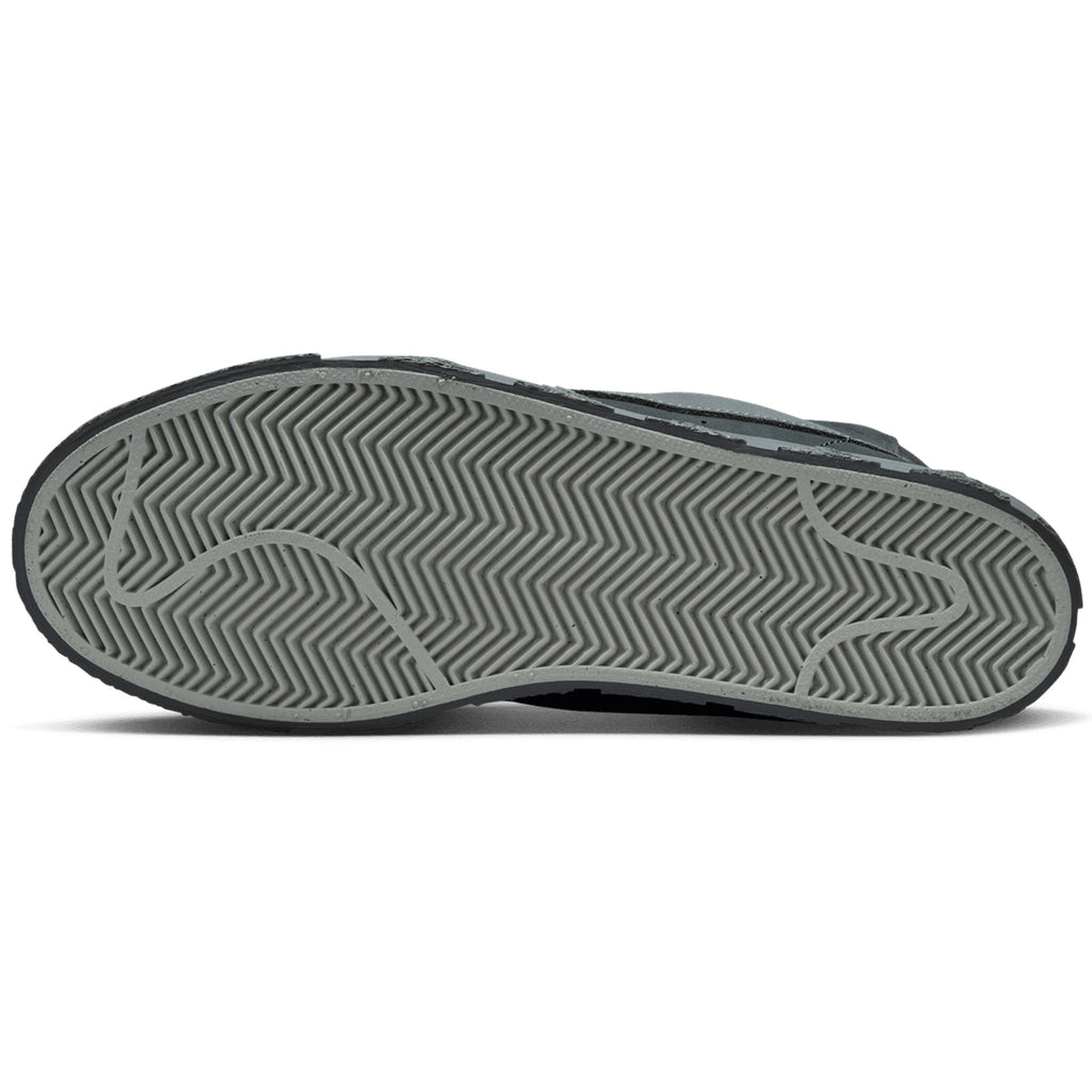 Nike SB Zoom Blazer Mid- Anthracite / Dark Smoke Grey - sole
