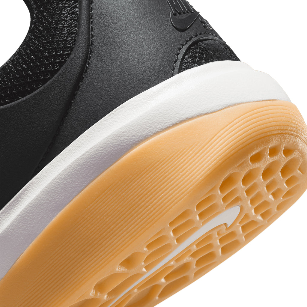 Nike SB Nyjah 3 Shoes - Black / White - White - heel