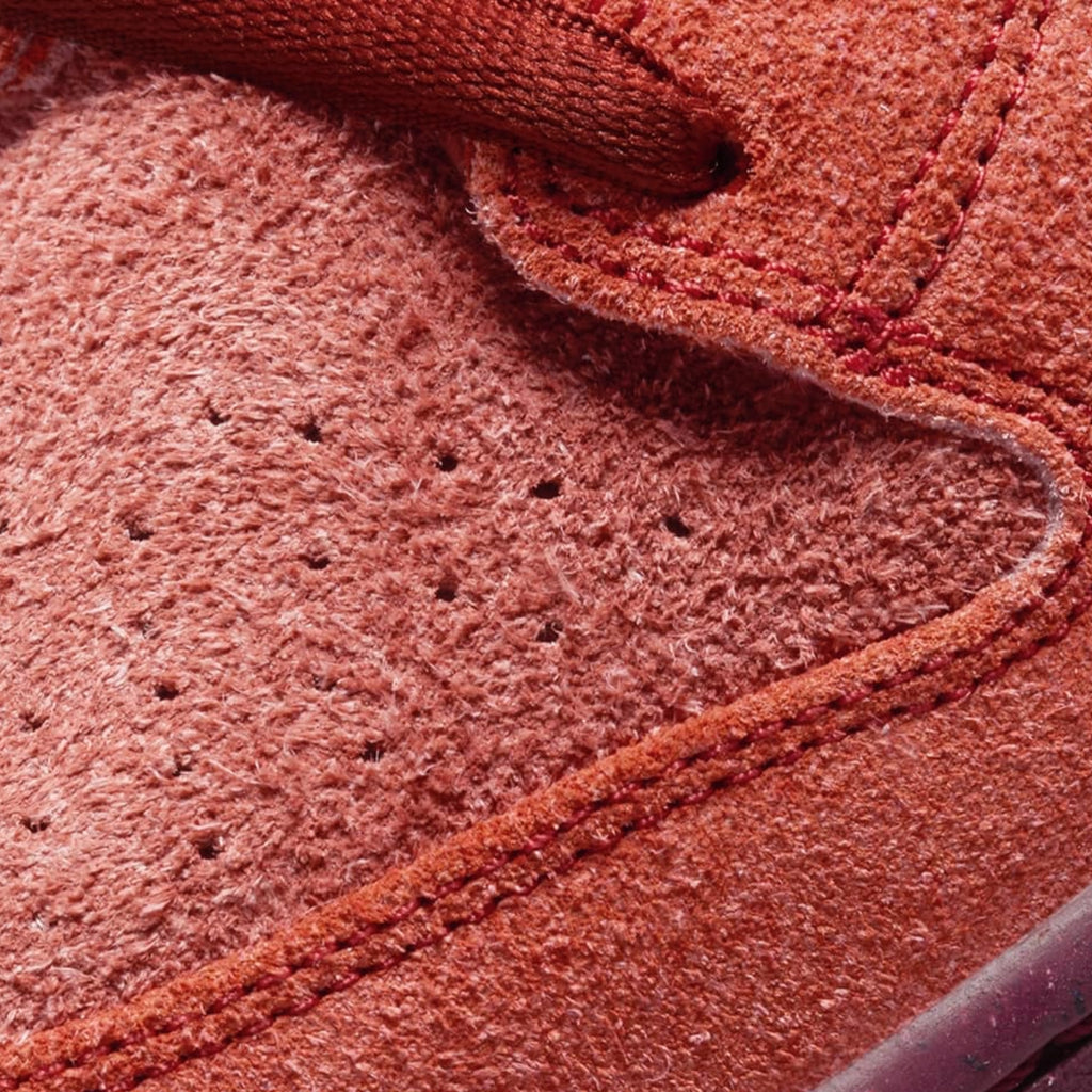 Nike SB Dunk Low Premium Mystic Red / Emerald Rise - Rugged Orange