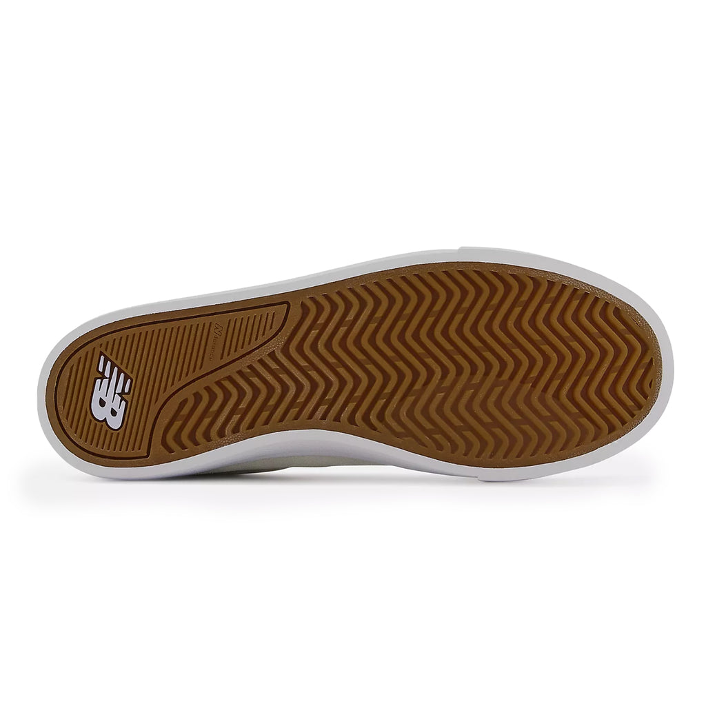 New Balance Numeric NM22 Shoes - White / Tan
