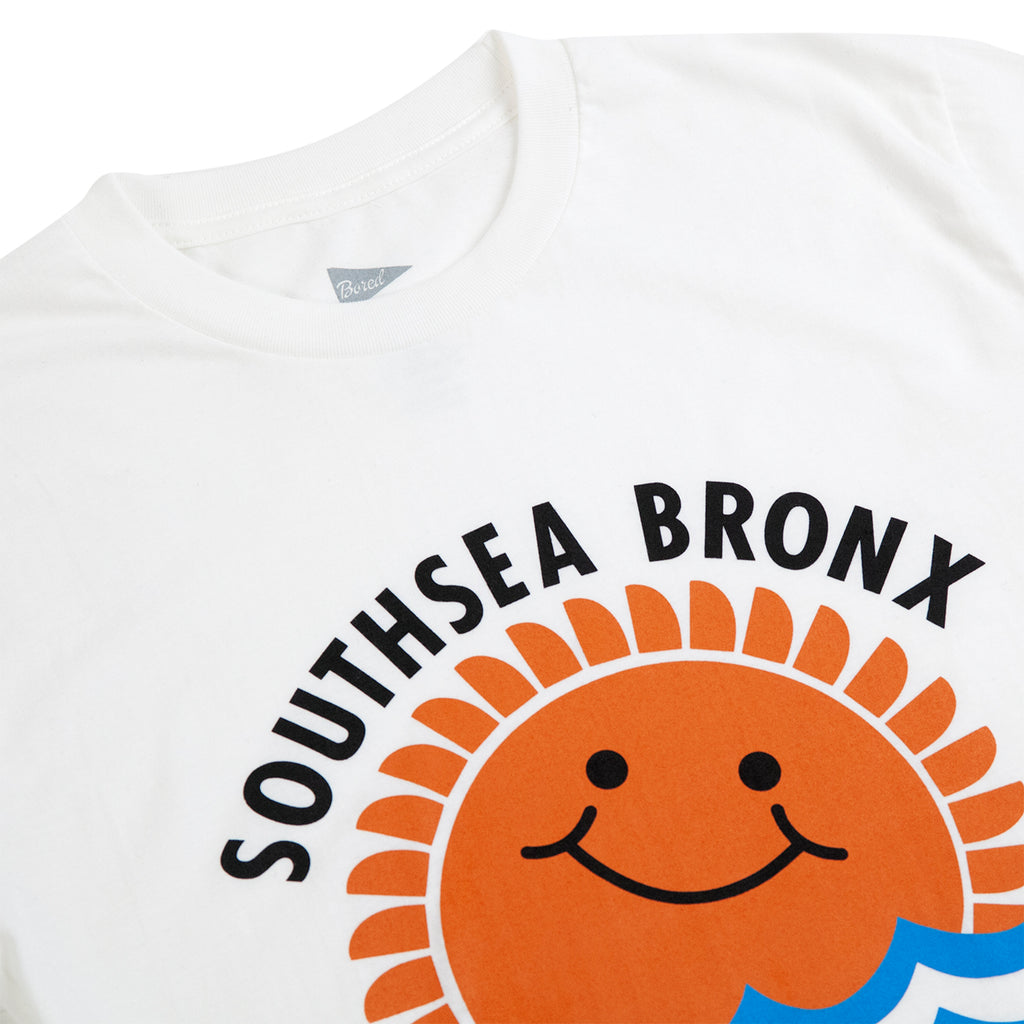 Southsea Bronx Waves T Shirt in White - Detail