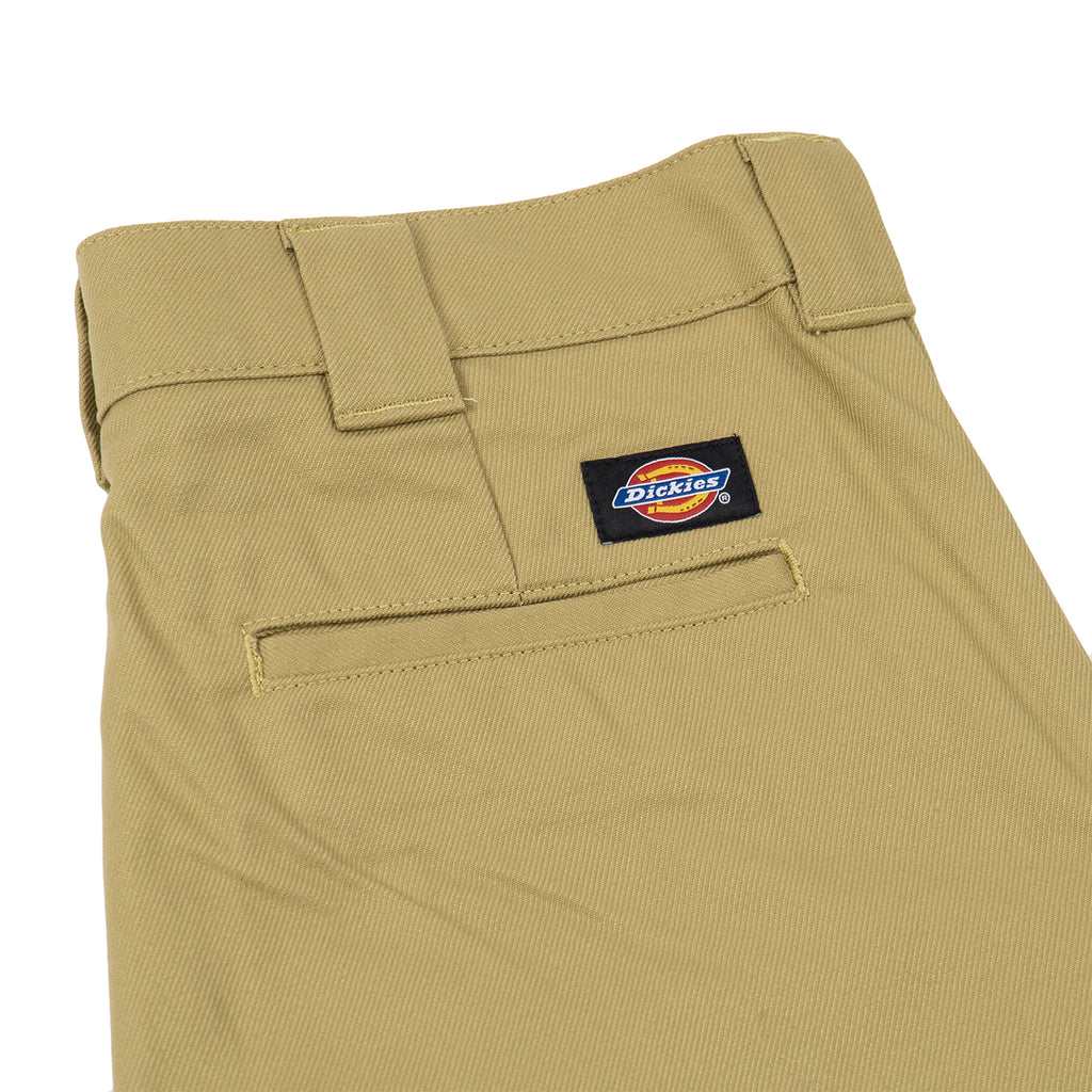 Dickies Cobden Shorts in Khaki - Label