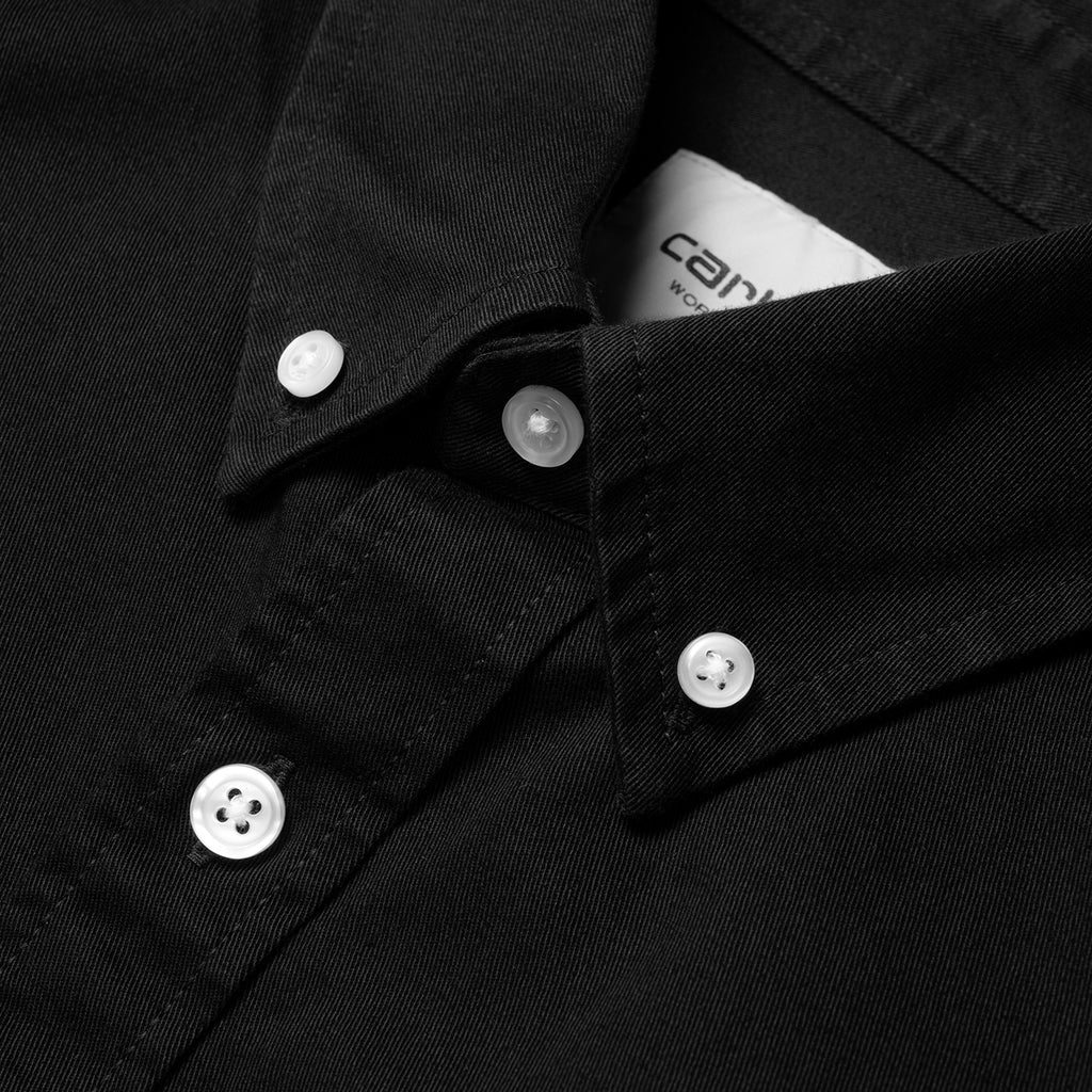 Carhartt WIP L/S Madison Shirt in Black / Wax - Detail
