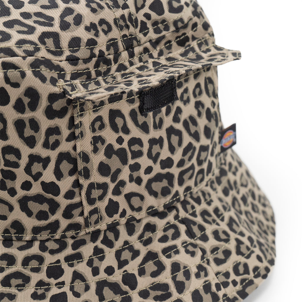 Dickies Silver Firs Bucket Hat - Leopard print - pocket