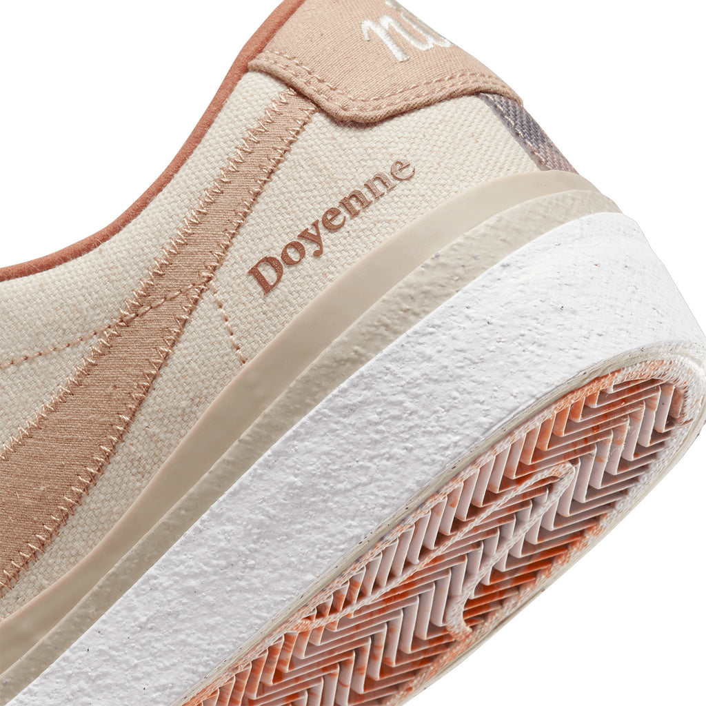 Nike SB x DOYENNE Zoom Blazer Low Shoes - Coconut Milk / Rattan - Limestone - Rattan - heel