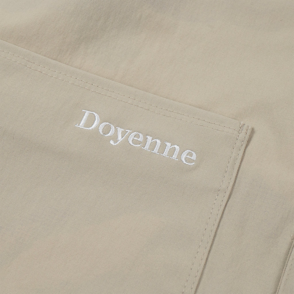 Nike SB x DOYENNE Jacket - Limestone  / White - pocket