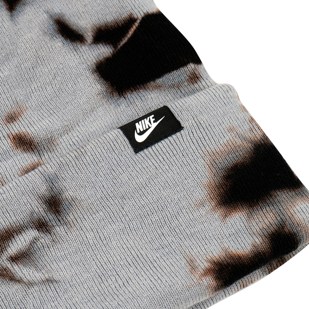 Nike Sportswear All Over Print Dye Beanie - Wolf Grey - closeup