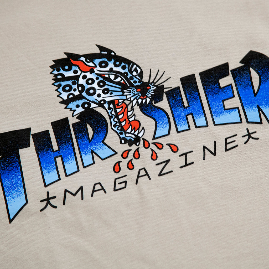 Thrasher L/S Leopard Mag T Shirt in Sand - Print