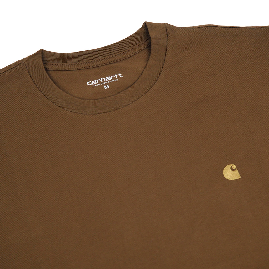 Carhartt Chase T Shirt in Hamilton Brown / Gold - Detail